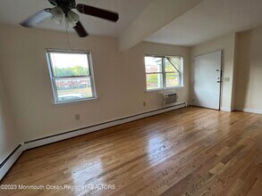 1515 Allen Ave-Unit -3 in Ocean Township, NJ - Building Photo - Building Photo