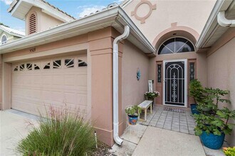 5509 83rd Terrace E in Sarasota, FL - Building Photo - Building Photo