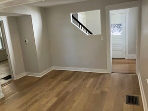145 Stark St in Portsmouth, NH - Building Photo - Building Photo