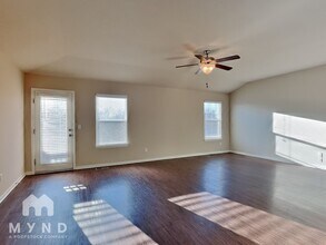 31815 W 172nd St in Gardner, KS - Building Photo - Building Photo