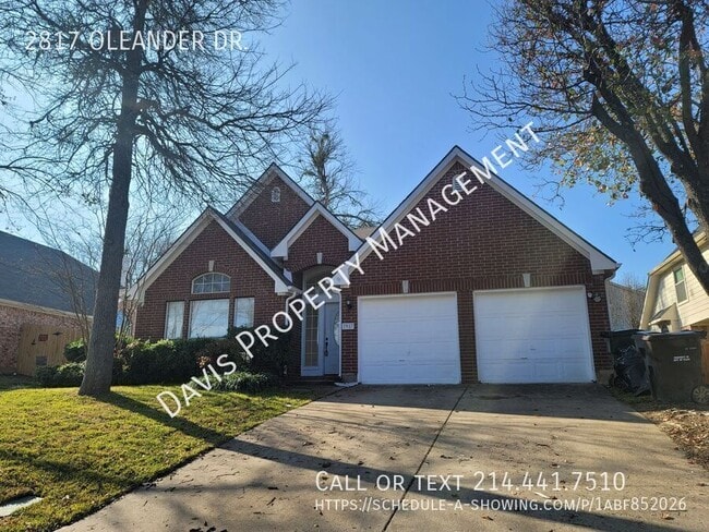 property at 2817 Oleander Dr