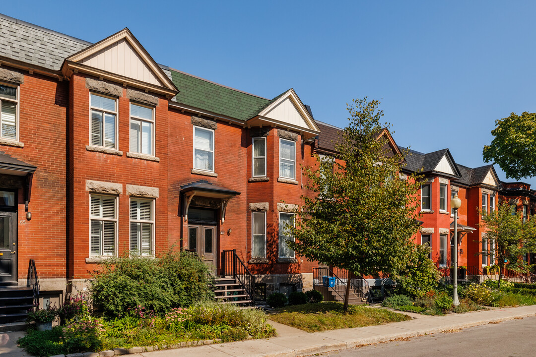 61 Bruce Av in Westmount, QC - Building Photo