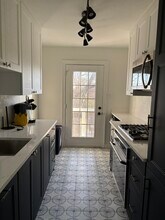 102 N George Mason Dr, Unit #4 in Arlington, VA - Foto de edificio - Building Photo