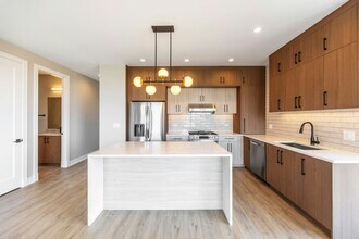 2355 W Flournoy St-Unit -302 in Chicago, IL - Foto de edificio - Building Photo