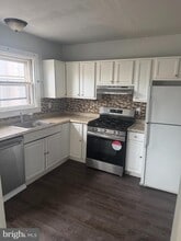 219 Johnson Ave in Linwood, PA - Building Photo - Building Photo