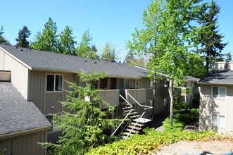 Timberwood in Bellevue, WA - Foto de edificio - Building Photo