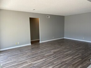 943-945 Whitehall Ave in San Jose, CA - Building Photo - Building Photo