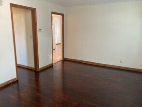 118 Ringland Rd in Hastings, NE - Building Photo - Building Photo