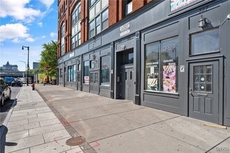 319 N Salina St in Syracuse, NY - Foto de edificio - Building Photo