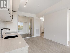 1 Kyle Lowry Rd in Toronto, ON - Building Photo - Building Photo