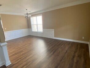 3715 Seaton Dr in Suwanee, GA - Building Photo - Building Photo