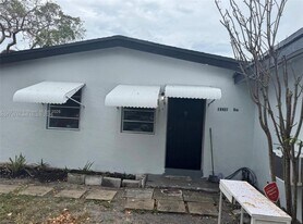 18201 NW 3rd Ave in Miami, FL - Building Photo