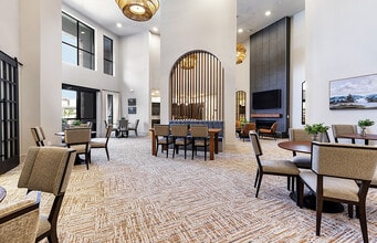 The Luxe at Lewisville in Lewisville, TX - Foto de edificio - Building Photo