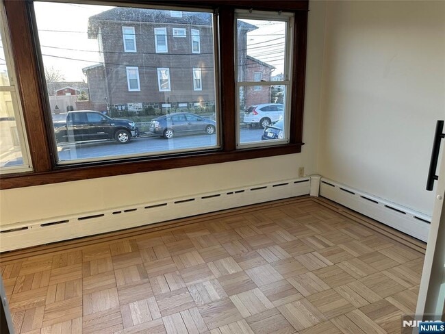 505 Dewey Ave in Cliffside Park, NJ - Building Photo - Building Photo