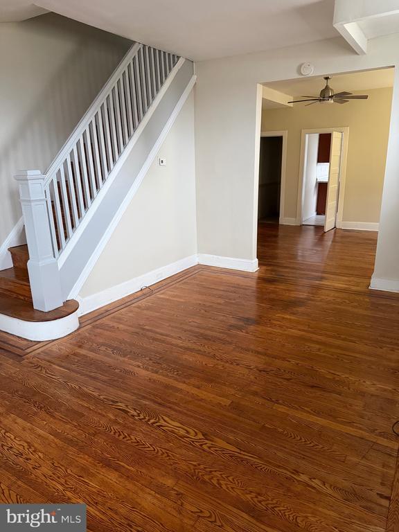 property at 3812 W Cold Spring Ln