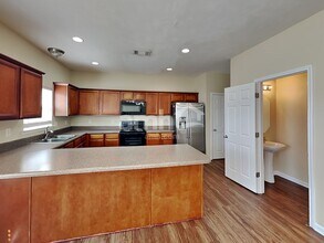 256 Neal Ave in Smyrna, TN - Building Photo - Building Photo