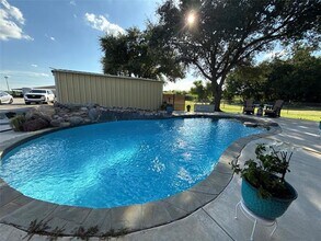 5215 Milam Rd in Mesquite, TX - Building Photo - Building Photo