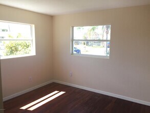 1383 Albert Dr in Melbourne, FL - Building Photo - Building Photo