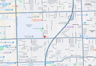 7151 Pembroke Rd in Pembroke Pines, FL - Building Photo - Building Photo