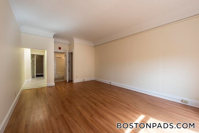 62 Boylston St, Unit 806 in Boston, MA - Building Photo - Building Photo