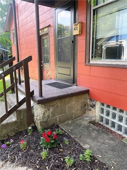 429 Stinaff St, Unit 1 in Kent, OH - Building Photo - Building Photo