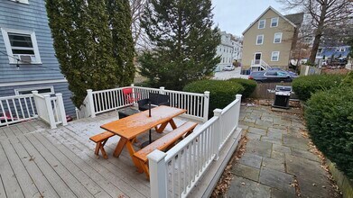 1 Woodstock Ave, Unit Woodstock Ave in Boston, MA - Building Photo - Building Photo
