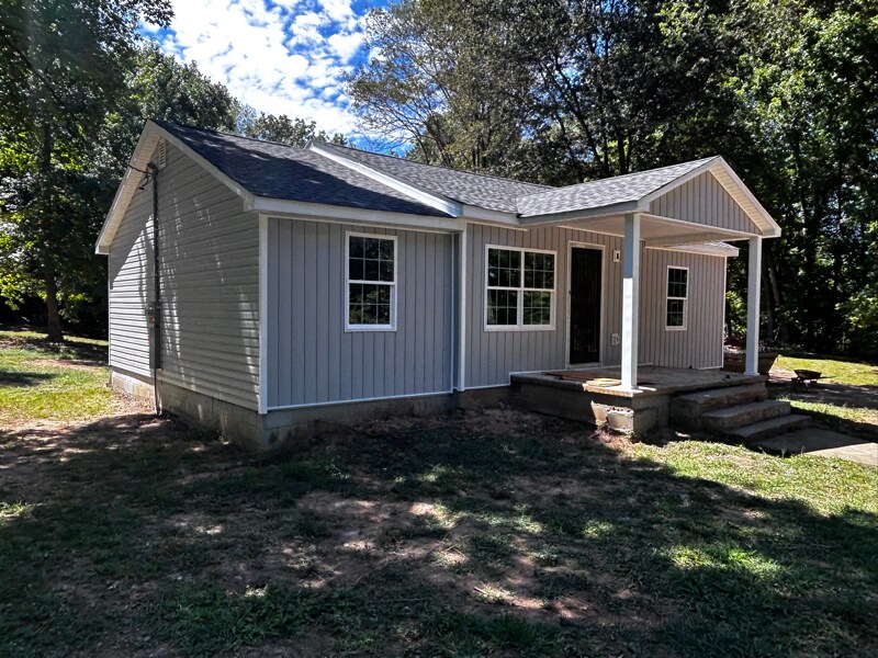 1763 Bridgewood Rd in Clarksville, TN - Building Photo