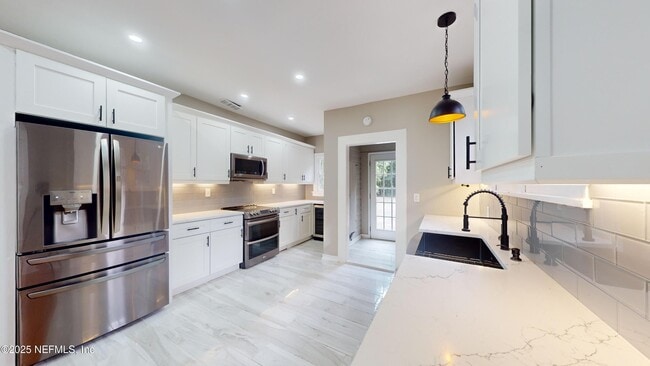 property at 3918 Herschel St