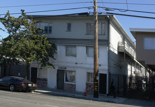 7870-7874 MacArthur Blvd in Oakland, CA - Building Photo - Building Photo