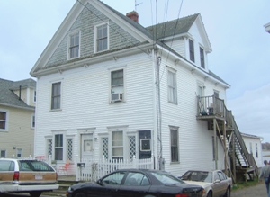 37 Bay St in Hull, MA - Building Photo