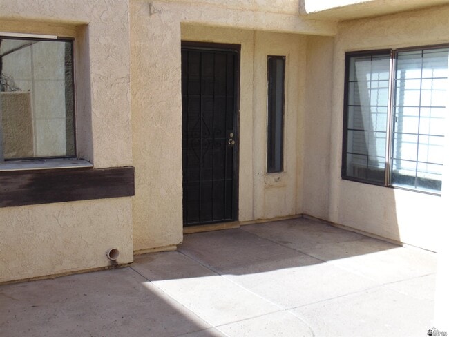 10454 S Del Montes in Yuma, AZ - Building Photo - Building Photo