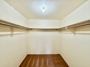 1012 W Nickerson St, Unit 1012 in Seattle, WA - Foto de edificio - Building Photo