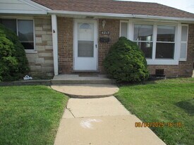 4215 W 87th St in Hometown, IL - Building Photo