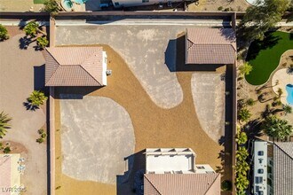 7850 Thunder Echo St in Las Vegas, NV - Building Photo - Building Photo