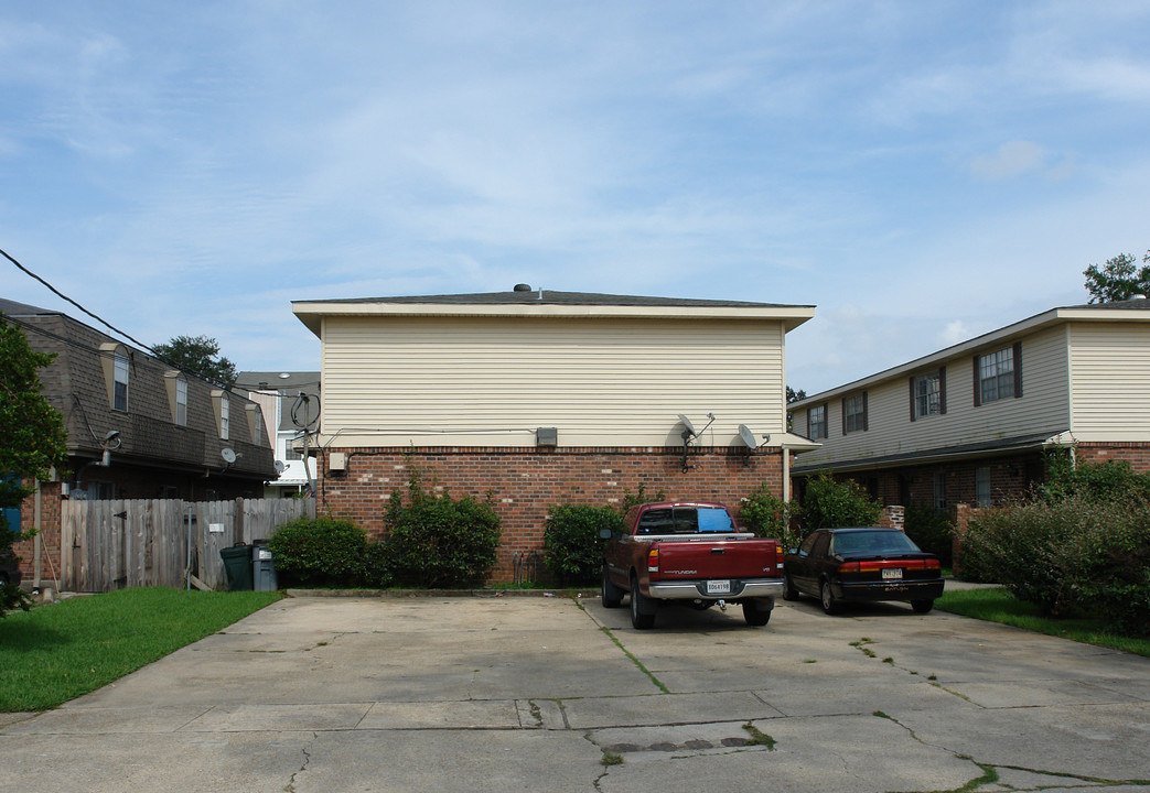 4413 Sonfield St in Metairie, LA - Building Photo