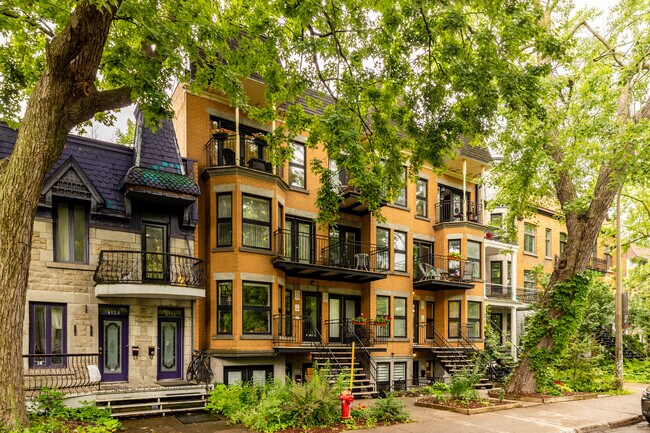 4146 Du Parc-Lafontaine Av in Montréal, QC - Building Photo - Building Photo