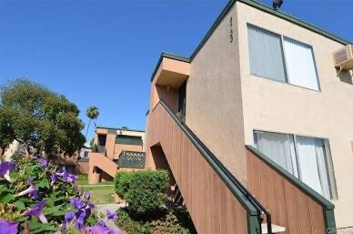 8733 Lake Murray Blvd in San Diego, CA - Building Photo - Building Photo