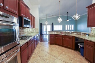 9117 N Costa De Oro Ct in Las Vegas, NV - Building Photo - Building Photo
