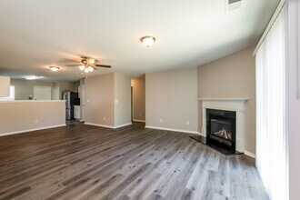 5125 Valcourt Rd in Charlotte, NC - Building Photo - Building Photo