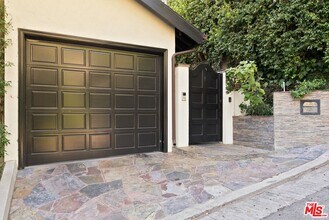 1615 Marmont Ave in Los Angeles, CA - Building Photo - Building Photo