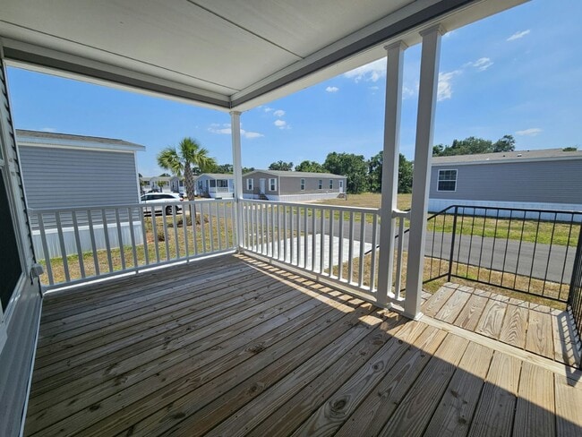 6661 Hidden Oaks Dr in North Fort Myers, FL - Building Photo - Building Photo