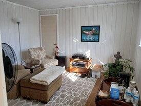 3450 Doncaster Rd in Winston-Salem, NC - Building Photo