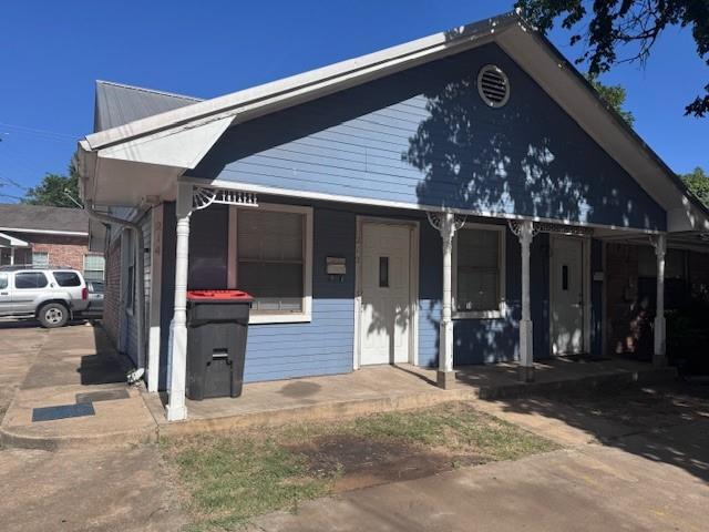 212 16th St SE in Paris, TX - Building Photo