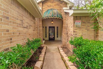 7022 Escondido Dr in Arlington, TX - Building Photo - Building Photo