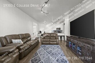 19303 E College Dr in Aurora, CO - Building Photo - Building Photo