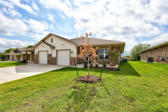 property at 618 Juniper St