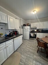 98 Strathmore Rd, Unit 2 in Boston, MA - Building Photo - Building Photo