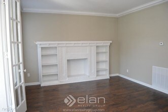 710 W Grace St-Unit -Apt 3 in Chicago, IL - Building Photo - Building Photo