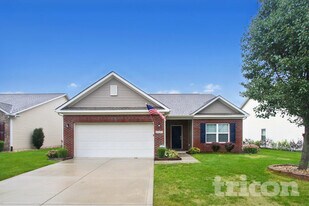 10726 Crane Dr in Indianapolis, IN - Building Photo