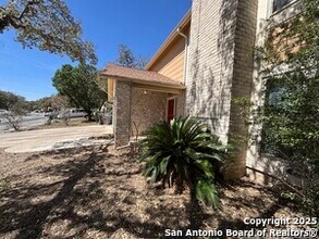 8427 Timber Crest St in San Antonio, TX - Building Photo - Building Photo